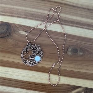Elegant imitation Copper and Blue Pendant Necklace